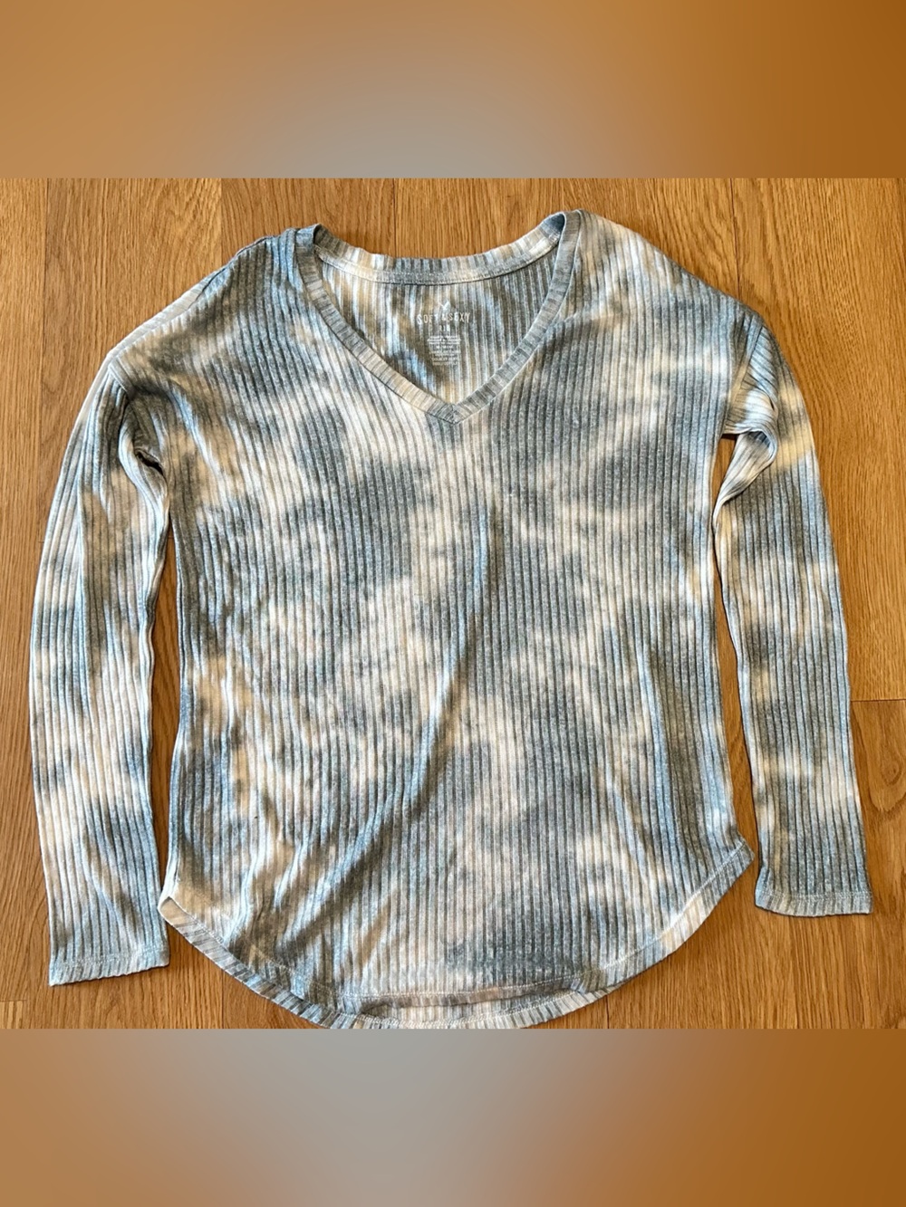 American Eagle Outfitters Blue-Gray V-Neck Ribbed Sweater Aerie Soft and Sexy